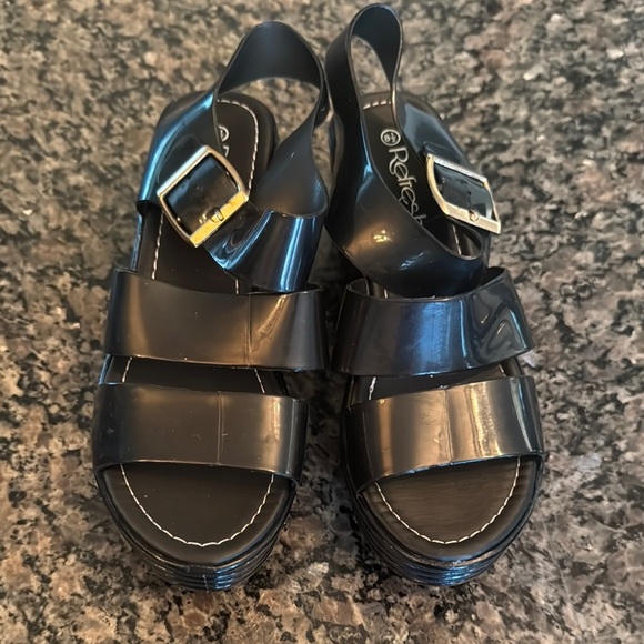 Refresh Black Platform Shoes with Chunky Sole NWOT 8.5 - Picture 4 of 10